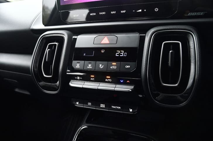 Kia Sonet HVAC controls